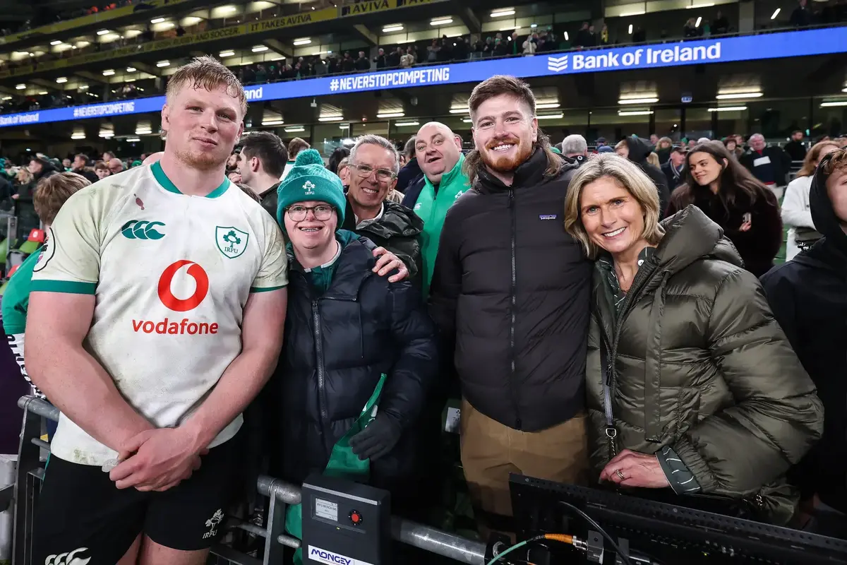 Ireland international opens up on special bond with Leinster teammate and younger brother