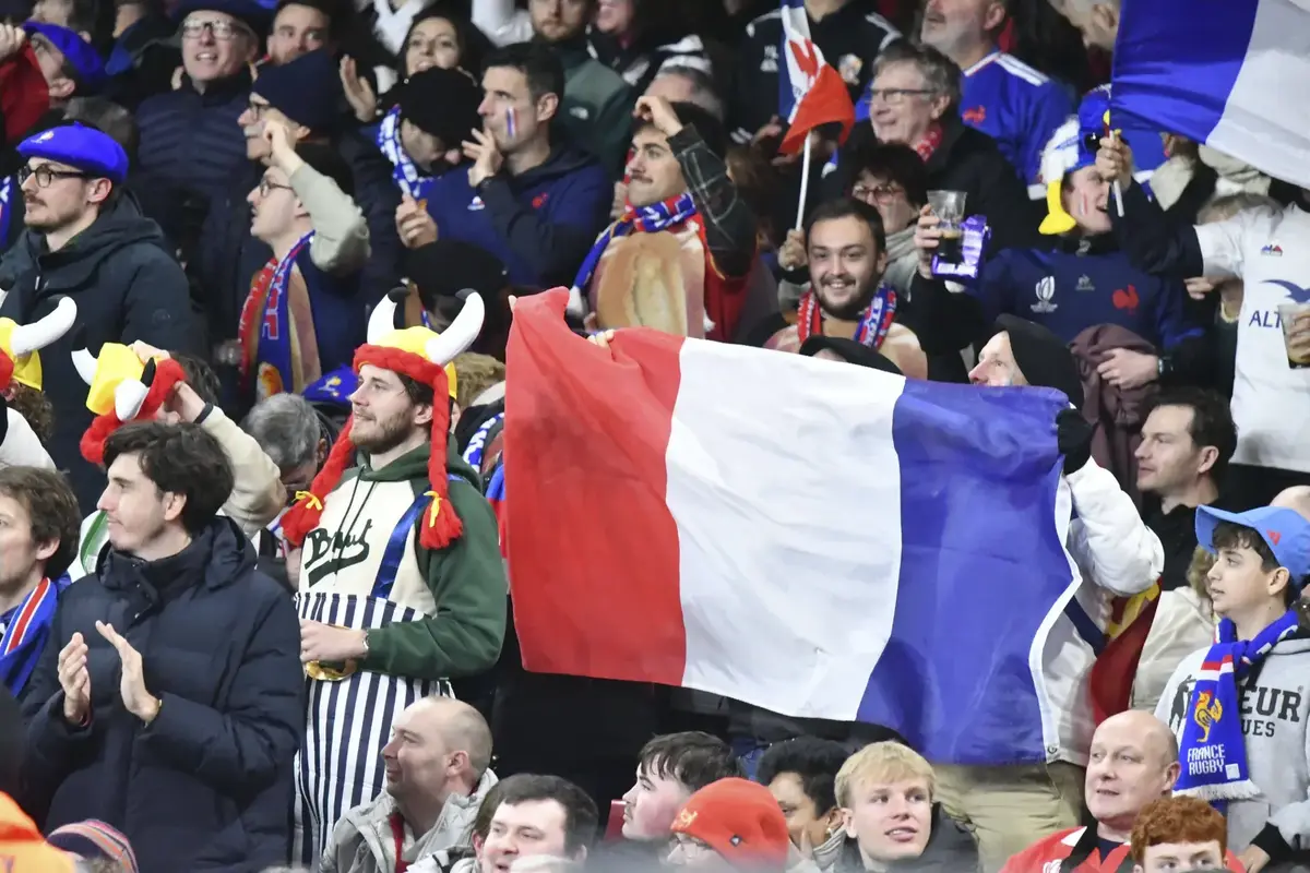 “It was incredibly loud“- Aaron Wainwright praises raucous French travelling support