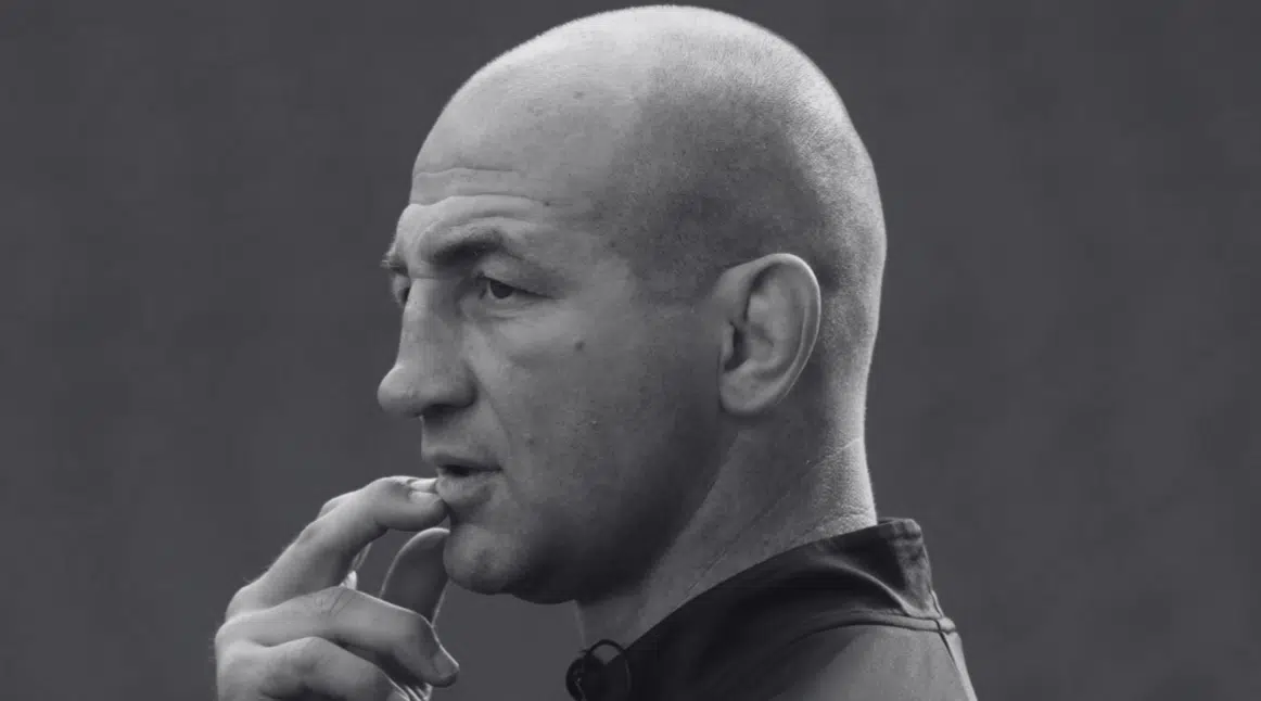 “Break the bank” – Sir Clive Woodward tells the RFU to get new coach