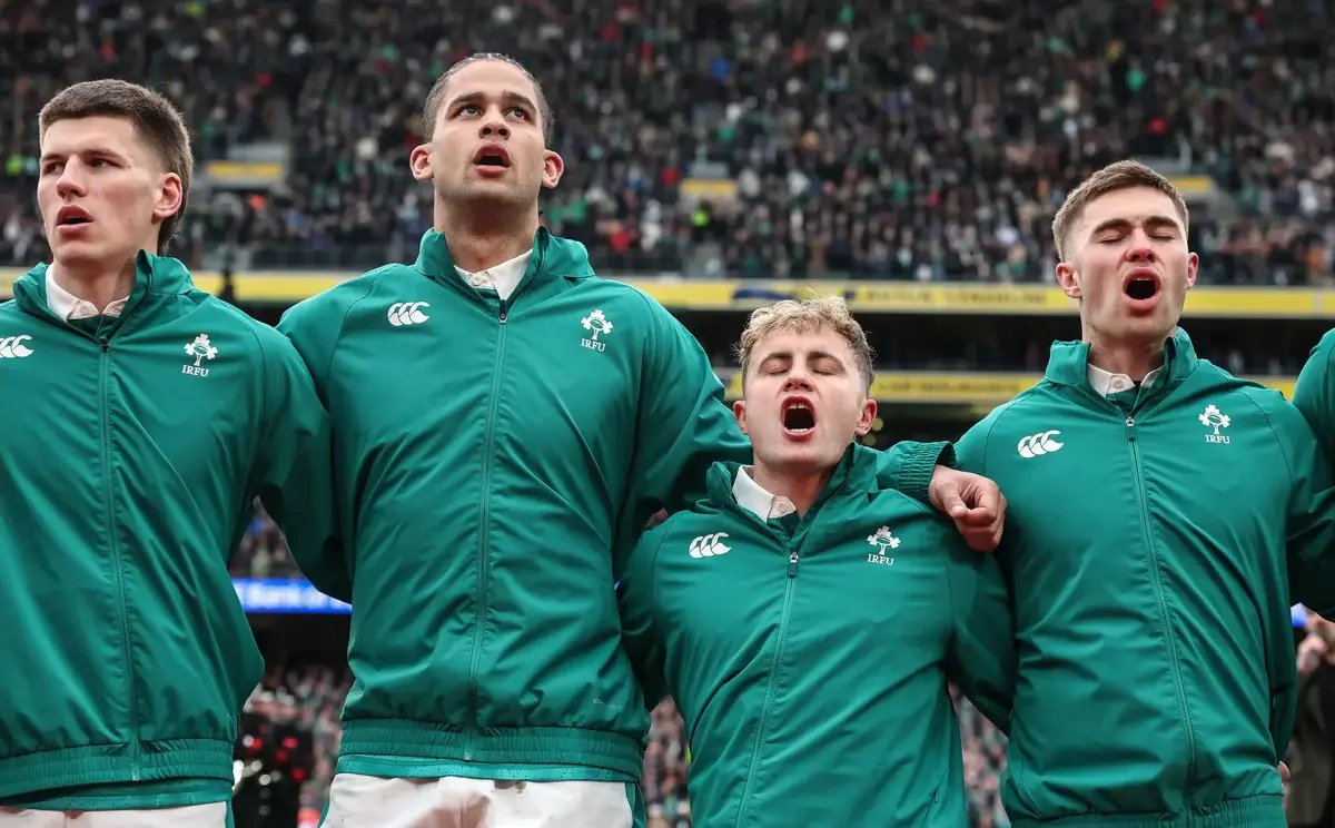“Ridiculous” – Ireland fans turn on one player during first half against Italy