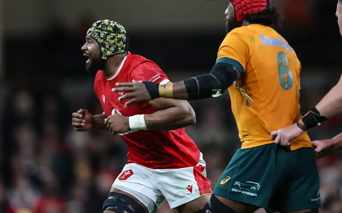 Sale Sharks sign versatile Wales international Christ Tshiunza