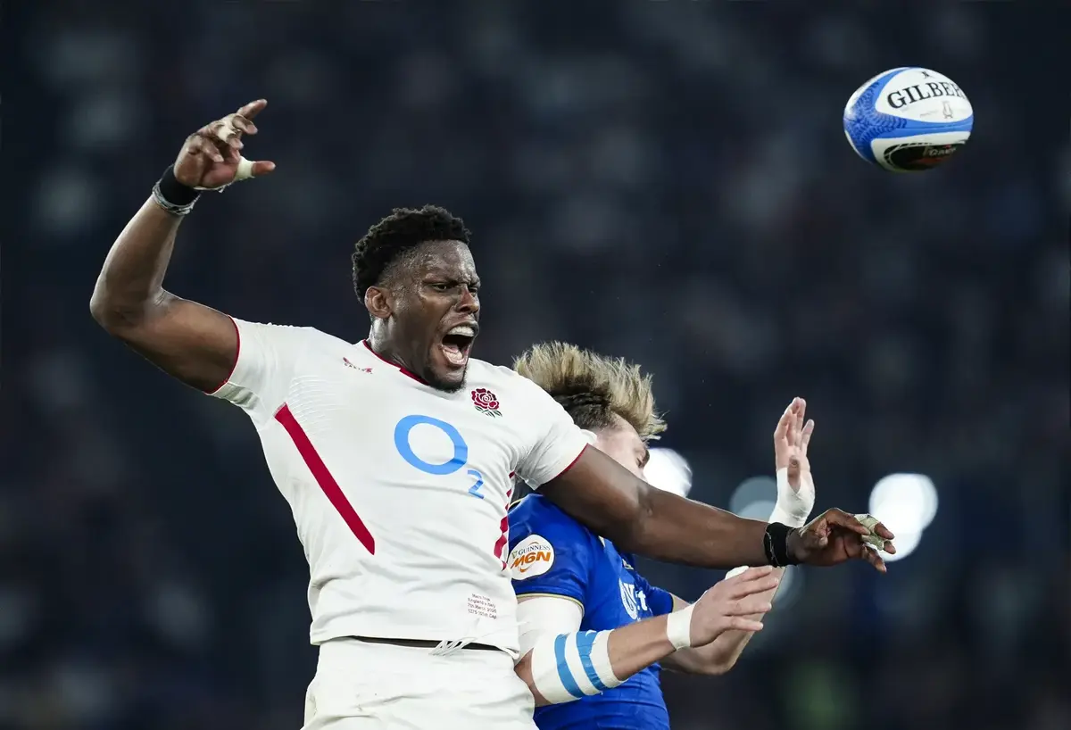 “Right Guy for the Job” – England captain Maro Itoje defends Steve Borthwick despite Italy defeat