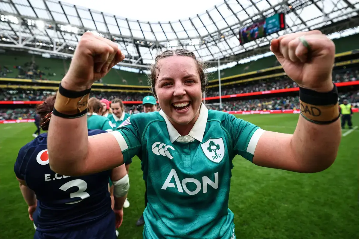 Women's Six Nations: Ireland 54-5 Scotland - Historic day at Aviva ...