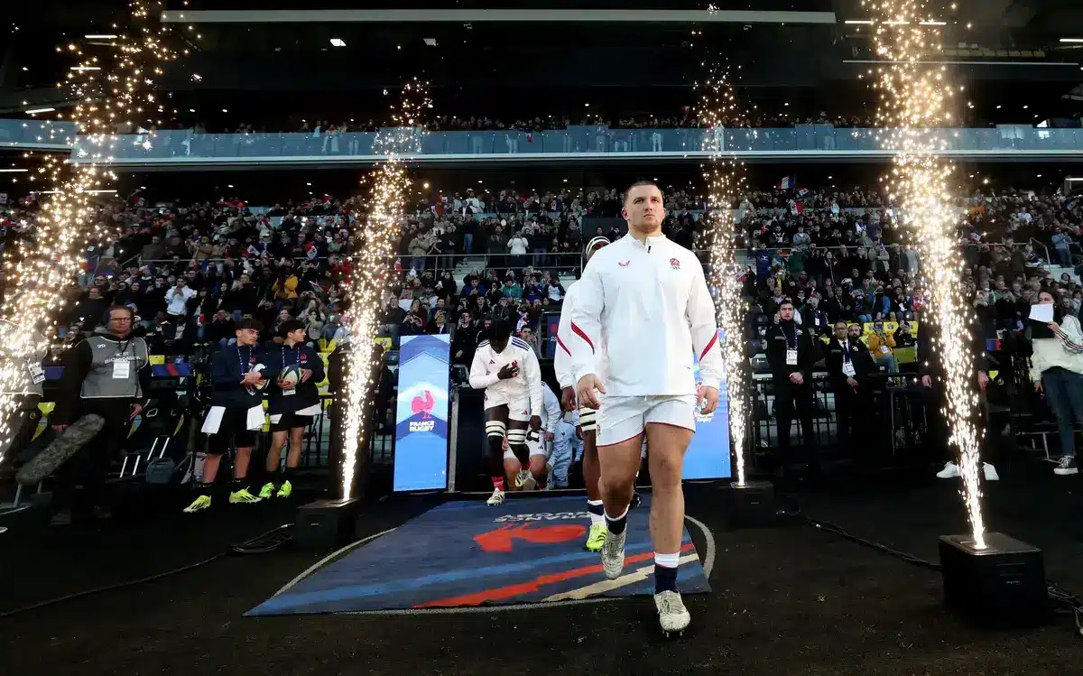 England talent opens up on late introduction to rugby